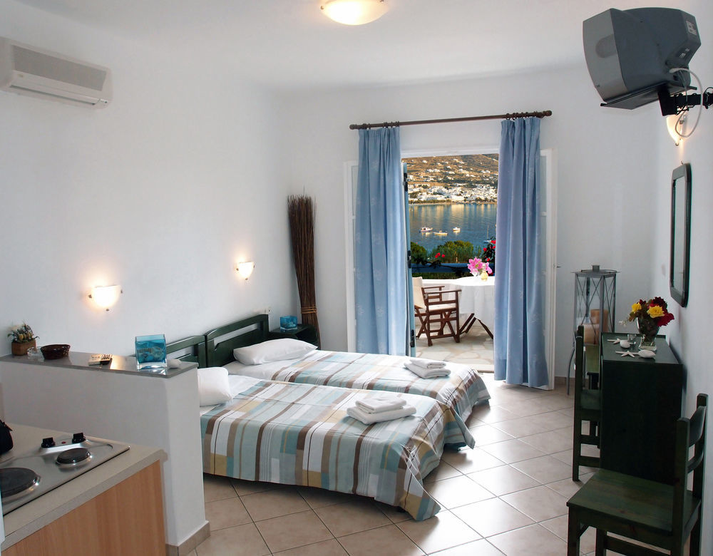 Paros Paradise Apartments Екстер'єр фото