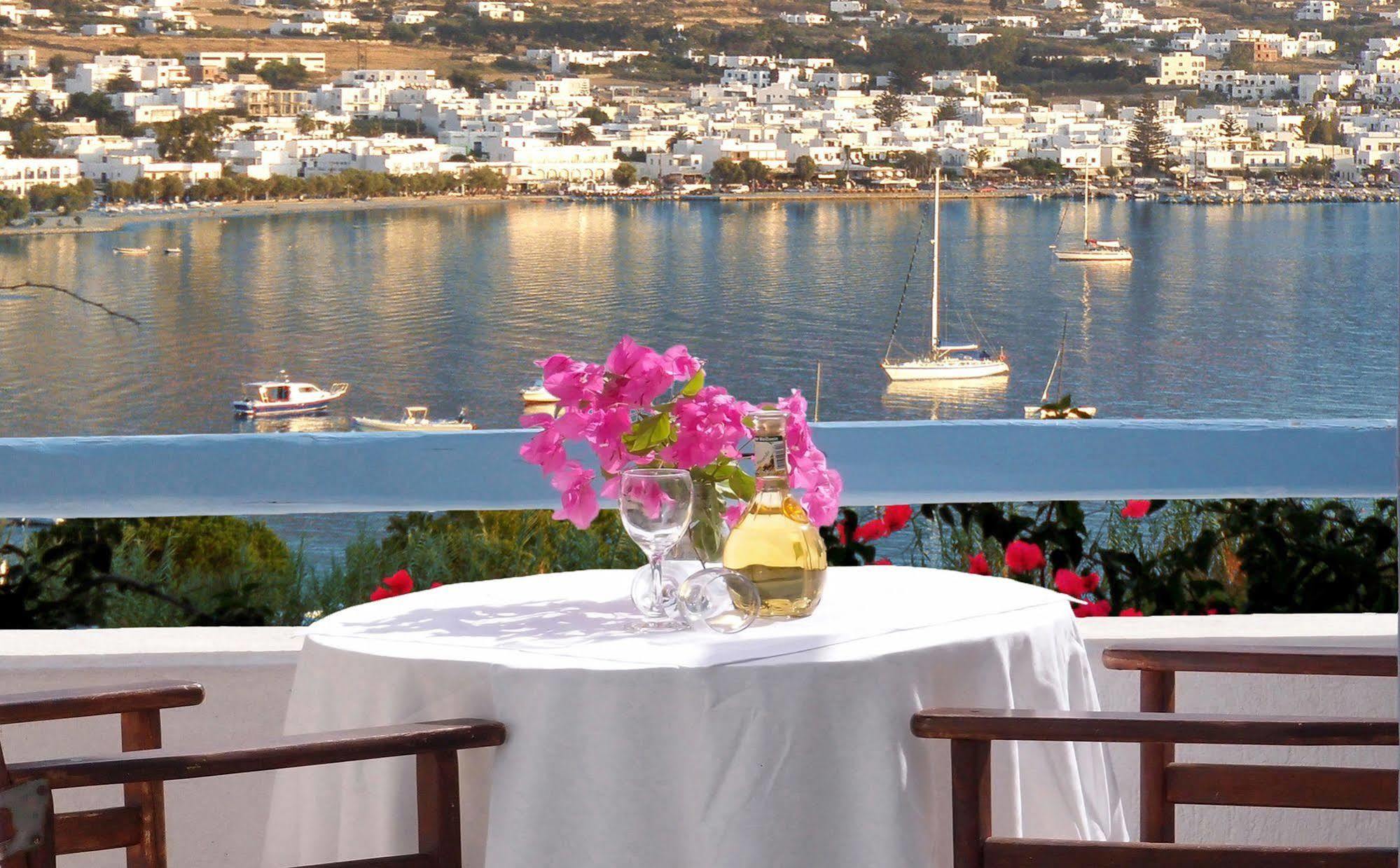 Paros Paradise Apartments Екстер'єр фото