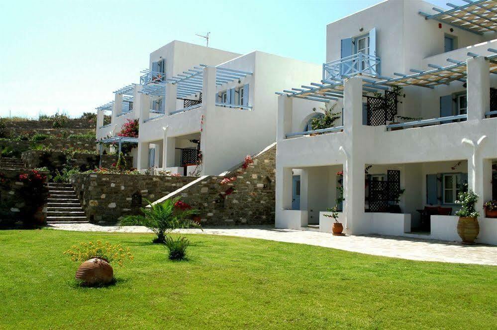 Paros Paradise Apartments Екстер'єр фото